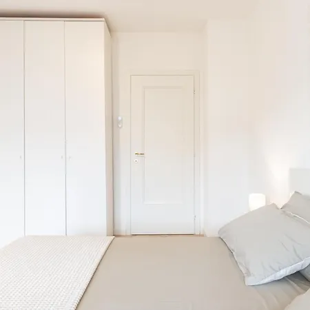 Dolce Vita- Luxury Attic View