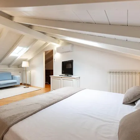 아파트 Dolce Vita- Luxury Attic View